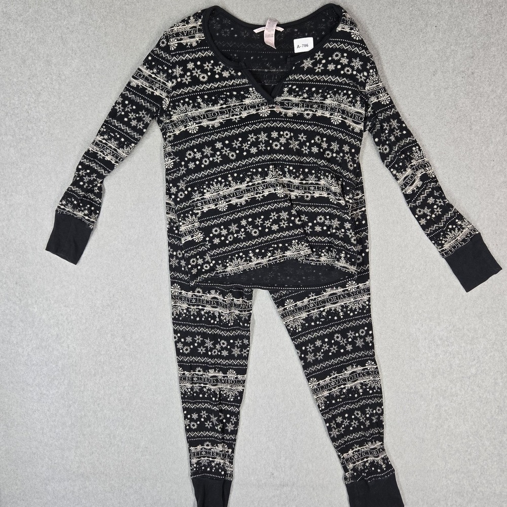 Victoria's Secret Women Sleepwear M SHORT Black Pajama Set Fair Isle Snowflakes